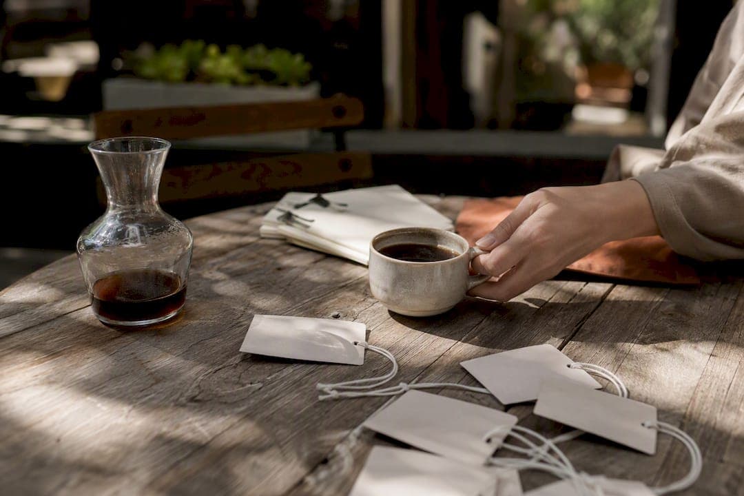 Team Offsite Agendas for Small Teams: 3 Copyable Templates and a Cafe Case Study